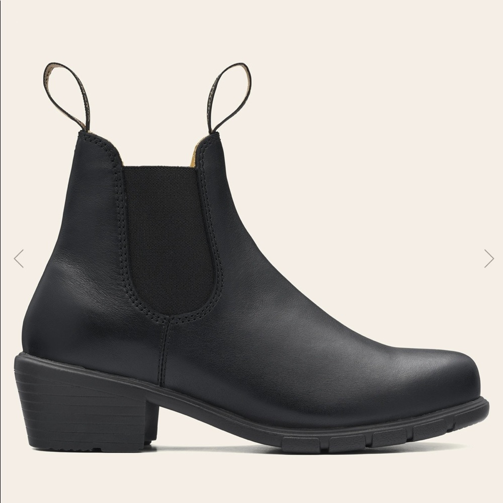 Blundstone Heeled Chelsea Boots
